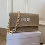 DIOR Vic gift ショルダーバック ノベルティ ケース付き - 画像 (8)