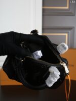 LV NANO SPEEDY ハンドバッグ ショルダーあり ケース付き 16*10cm - 画像 (11)