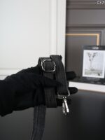 PRADA Saffiano オフェスバック ショルダーバッグ ケース付き - 画像 (13)