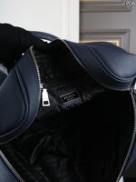 PRADA Saffiano オフェスバック ショルダーバッグ ケース付き - 画像 (11)