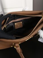 PRADA ハンドバッグ ショルダーバッグ 35*19cm - 画像 (8)