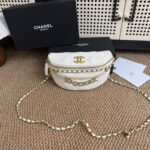CHANEL ボディーバック ノベルティ ケース付き 24a 17*24*11cm - 画像 (11)