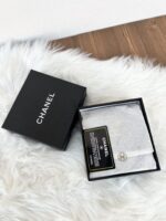 CHANEL miniショルダーバック ノベルティ ケース付き 13*7*12cm - 画像 (9)