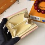 LV 二つ折り財布 中サイズ ケース付き M61928 11*8.5*3.5cm - 画像 (8)