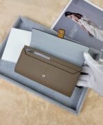 LOEWE 長財布 二つ折り財布 ケース付き L1113 19*10*3.5cm - 画像 (3)