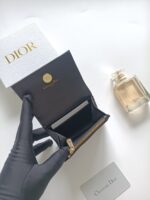 DIOR 二つ折り財布 ケース付き S5132 11*7.5*2.5cm - 画像 (5)