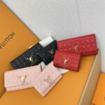 LOUIS VUITTON 長財布 三つ折り財布 ケース付き M83666 11.5*8*2.5cm