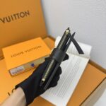 LOUIS VUITTON 二つ折り財布 ケース付き M58109 15*10cm - 画像 (6)
