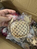 LV Crab Bag Charm キーホルダー ケース付き - 画像 (12)