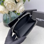 SAINT LAURENT カード入れ 二つ折り財布 ケース付き 16820 12*10*3cm - 画像 (3)