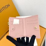 LOUIS VUITTON カード入れ 二つ折り財布 ケース付き 82381 9*11.5*1.5cm - 画像 (4)