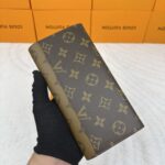 LV 長財布 二つ折り財布 ケース付き M60136 19*10cm - 画像 (6)