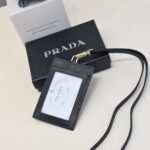 Prada miumiu カードケース ショルダーあり ケース付き 6039 - 画像 (8)