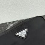 Prada 化粧ポーチ ケース付き 218 17*5*11cm 12*8*3.5cm - 画像 (5)