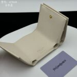 SAINT LAURENT 三つ折り財布 ケース付き 425648 9.5*7*3cm - 画像 (6)