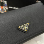 Prada 長財布 二つ折り財布 ケース付き 202 19*10*2.5 - 画像 (3)