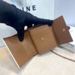 CELINE 三つ折り財布 ケース付き 10H262 10.5*9*2cm - 画像 (8)