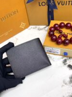 LV 二つ折り財布 ケース付き 25983 11*9cm - 画像 (7)