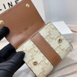 CELINE 三つ折り財布 チェーン付き ケース付き10665 10.5*9cm - 画像 (8)