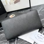 Prada 長財布 二つ折り財布 ケース付き 303 10*19.5*2cm - 画像 (4)