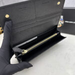 Prada 長財布 二つ折り財布 ケース付き 202 19*10*2.5 - 画像 (5)
