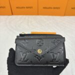 LV フラグメントケース カード入れ 小銭入れ ケース付き M69431 13.0* 9.5* 2.5 cm - 画像 (3)