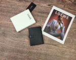 LOEWE 二つ折り財布 ケース付き L1120 14*10*3cm - 画像 (4)