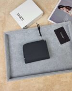 LOEWE カード入れ 二つ折り財布 ケース付き L1112 12*10*3cm - 画像 (3)