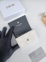 DIOR 二つ折り財布 ケース付き 2603 11*8.5*3cm - 画像 (7)