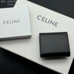 CELINE 三つ折り財布 中サイズ ケース付き 10D782CQ 10D783 10782 10.5*9*3cm - 画像 (4)