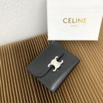 CELINE 三つ折り財布 ケース付き 10783 10.5*8.5*4cm