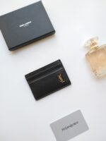 SAINT LAURENT  カード入れ ケース付き 607603 10.5*7.5cm - 画像 (4)
