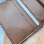 CELINE 三つ折り財布 チェーン付き ケース付き10665 10.5*9cm - 画像 (16)