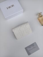 DIOR 二つ折り財布 ケース付き 2603 11*8.5*3cm - 画像 (10)