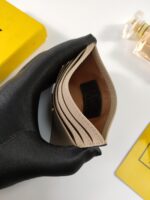FENDI 名刺入れ カードケース ケース付き 0445 10*8cm - 画像 (10)