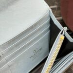 Valentino 長財布 二つ折り財布 ケース付き 2406 19*10*2cm - 画像 (9)