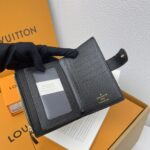 LOUIS VUITTON 二つ折り財布 ケース付き M58109 15*10cm - 画像 (12)