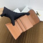 CELINE 三つ折り財布 ケース付き 10782 10.5*9*22cm - 画像 (14)