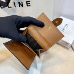 CELINE 三つ折り財布 ケース付き 10H262 10.5*9*2cm - 画像 (12)