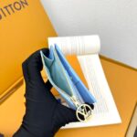 LOUIS VUITTON カード入れ 二つ折り財布 ケース付き 82381 9*11.5*1.5cm - 画像 (8)