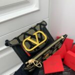 Valentino 三つ折り財布 ケース付き 2401 11*9*2cm - 画像 (8)