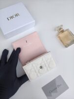 DIOR 二つ折り財布 ケース付き 2603 11*8.5*3cm - 画像 (11)
