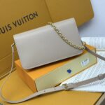 LV 長財布 チェーンウォレット ケース付き M14547 20*4*11.56cm - 画像 (7)
