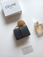 CELINE カード入れ チェーン付き ケース付き 10M472 10.5*8.5*3cm - 画像 (10)