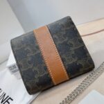 CELINE 三つ折り財布 チェーン付き ケース付き10665 10.5*9cm - 画像 (12)