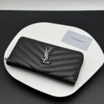 SAINT LAURENT 長財布 二つ折り財布 カード入れ ケース付き 423291  530841 358094 372264  10*7.5*0.5 cm  3*8.5*11 cm   19*9cm 19*11*3cm - 画像 (7)