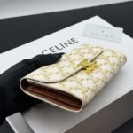CELINE 長財布 二つ折り財布 ケース付き 10E313 19*10cm - 画像 (20)