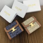 CELINE 三つ折り財布 ケース付き 10782 10.5*9*22cm