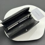 SAINT LAURENT 長財布 二つ折り財布 カード入れ ケース付き 423291  530841 358094 372264  10*7.5*0.5 cm  3*8.5*11 cm   19*9cm 19*11*3cm - 画像 (10)