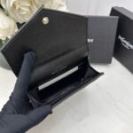 SAINT LAURENT 二つ折り財布 ケース付き 0658 13.5*9.5*3cm - 画像 (9)